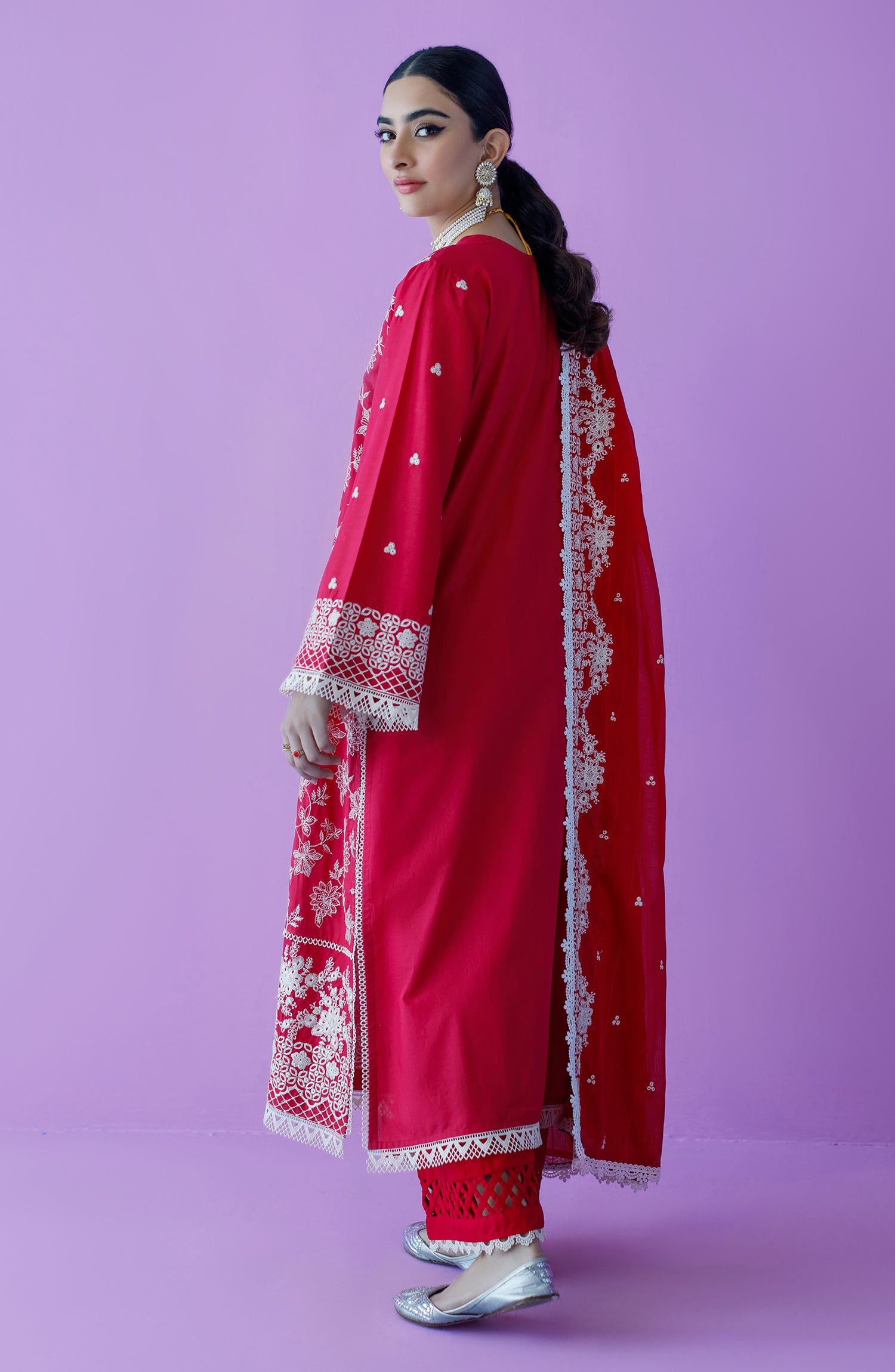 OTLF-23-010/U RED LAWN  UNSTITCHED SHIRT DUPATTA PANTS