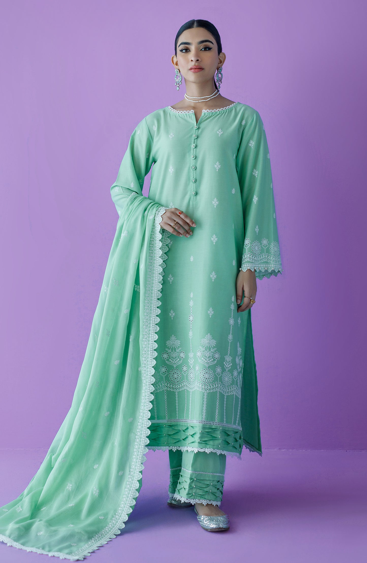 OTLF-23-017/U L.GREEN LAWN  UNSTITCHED SHIRT DUPATTA PANTS