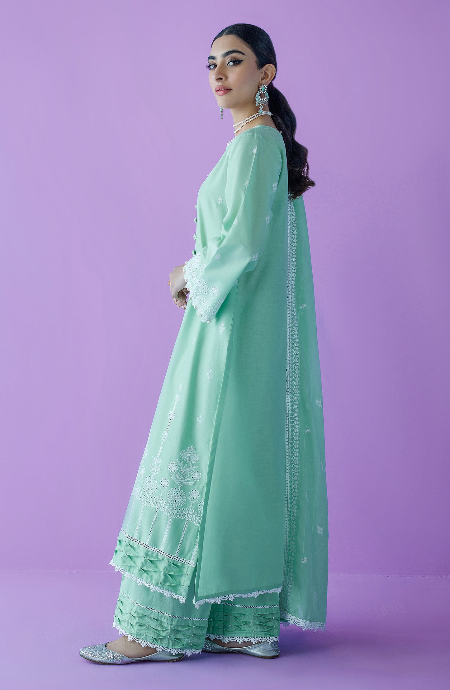 OTLF-23-017/U L.GREEN LAWN  UNSTITCHED SHIRT DUPATTA PANTS