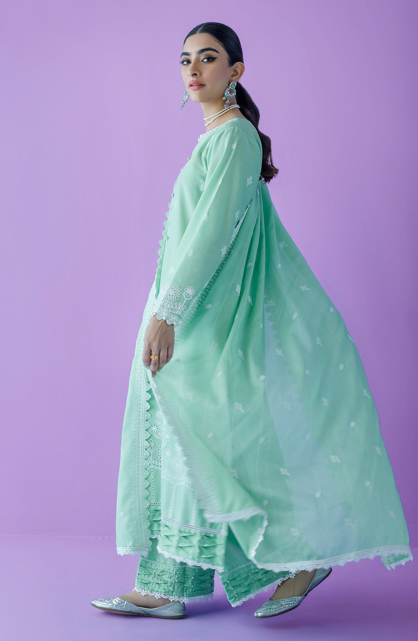 OTLF-23-017/U L.GREEN LAWN  UNSTITCHED SHIRT DUPATTA PANTS