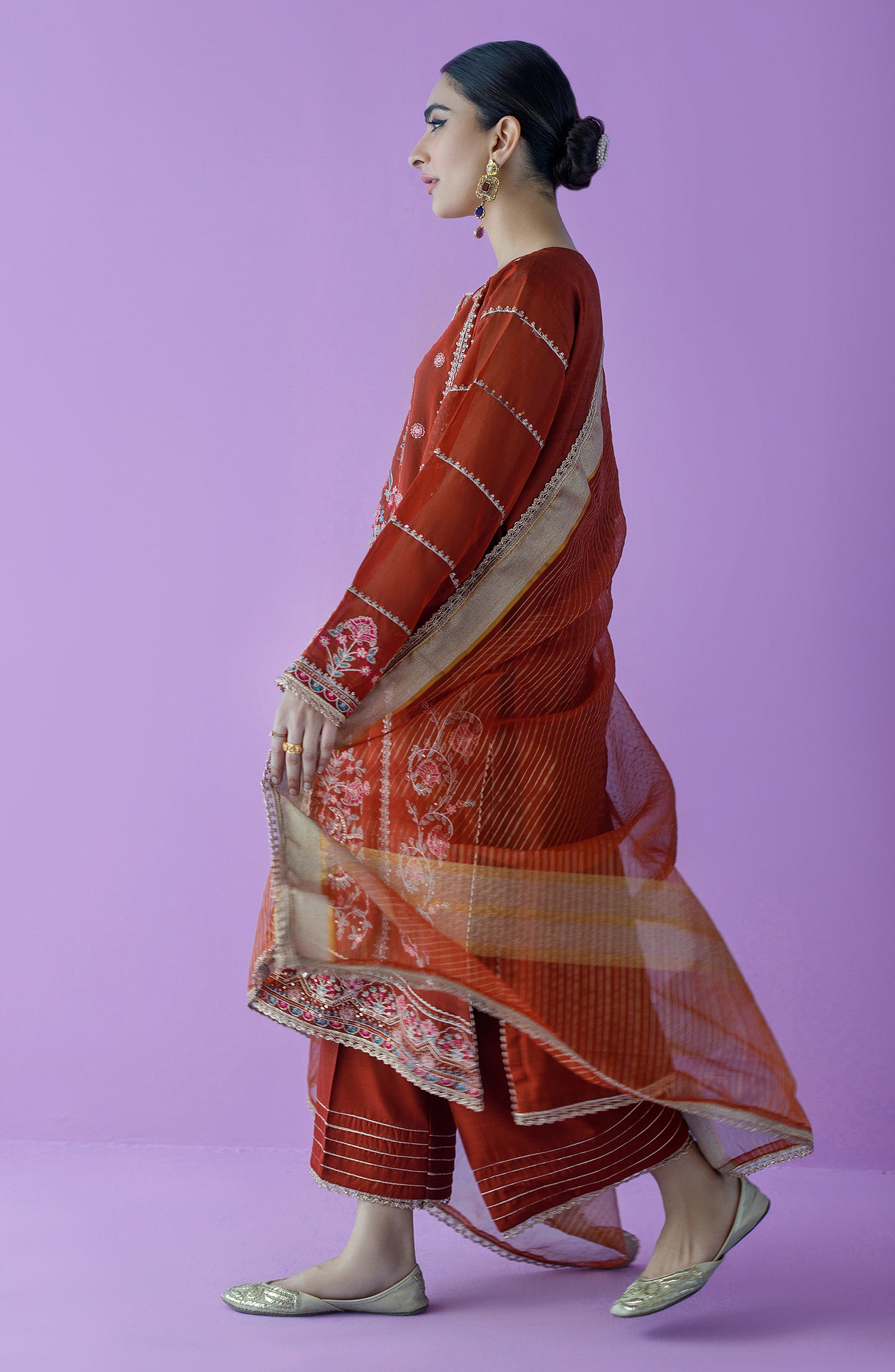 OTLF-23-038 MAROON PAPER COTTON  UNSTITCHED SHIRT DUPATTA PANTS