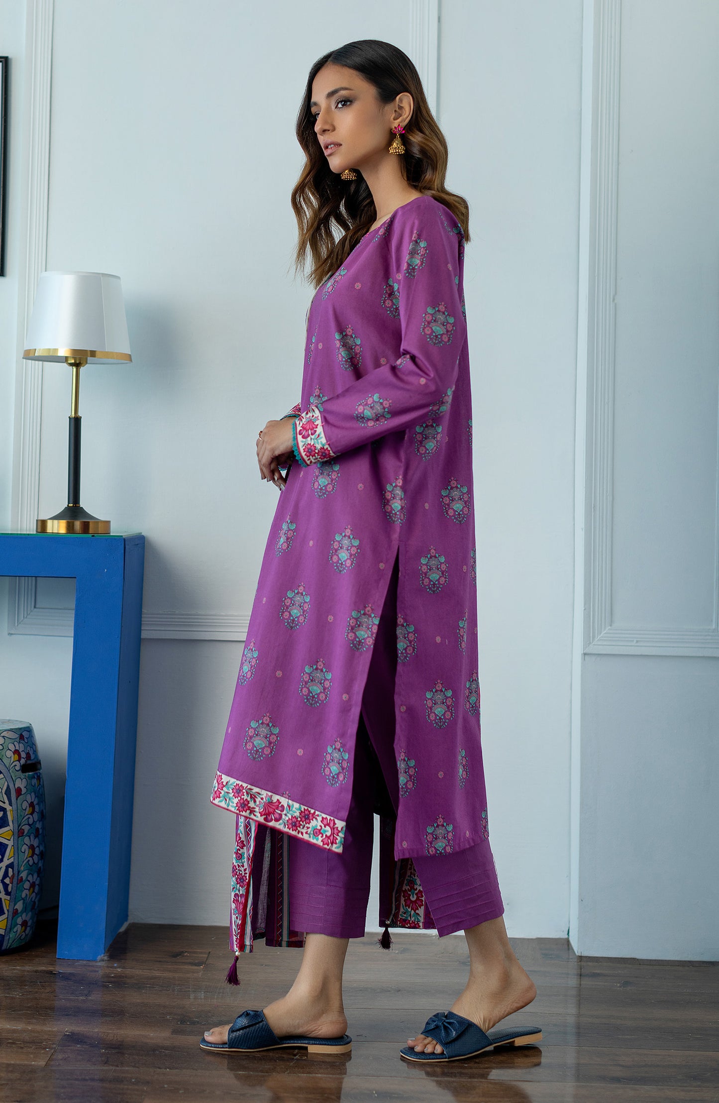 OTL-23-066/U PURPLE LAWN  UNSTITCHED SHIRT DUPATTA PANTS