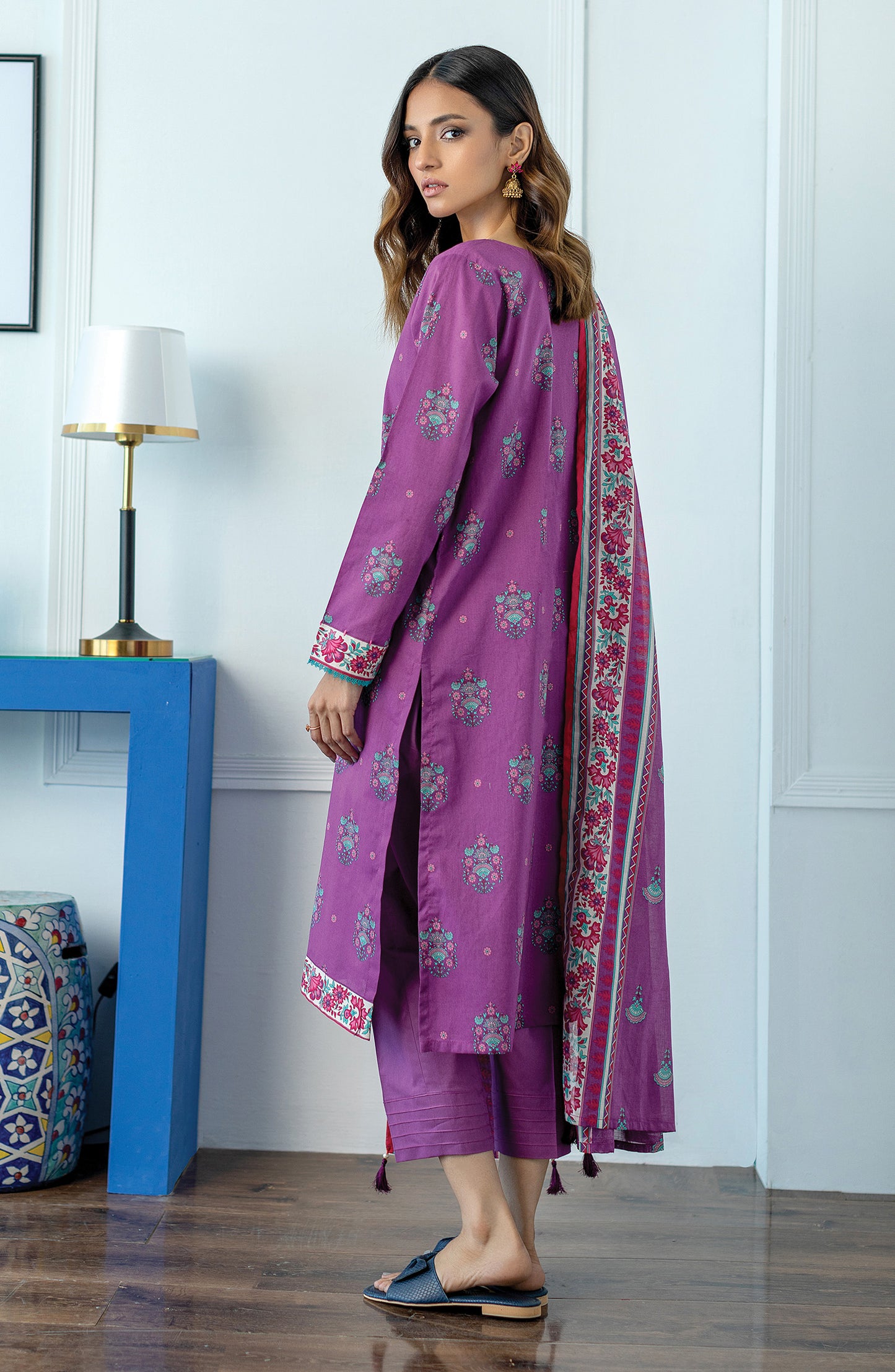 OTL-23-066/U PURPLE LAWN  UNSTITCHED SHIRT DUPATTA PANTS