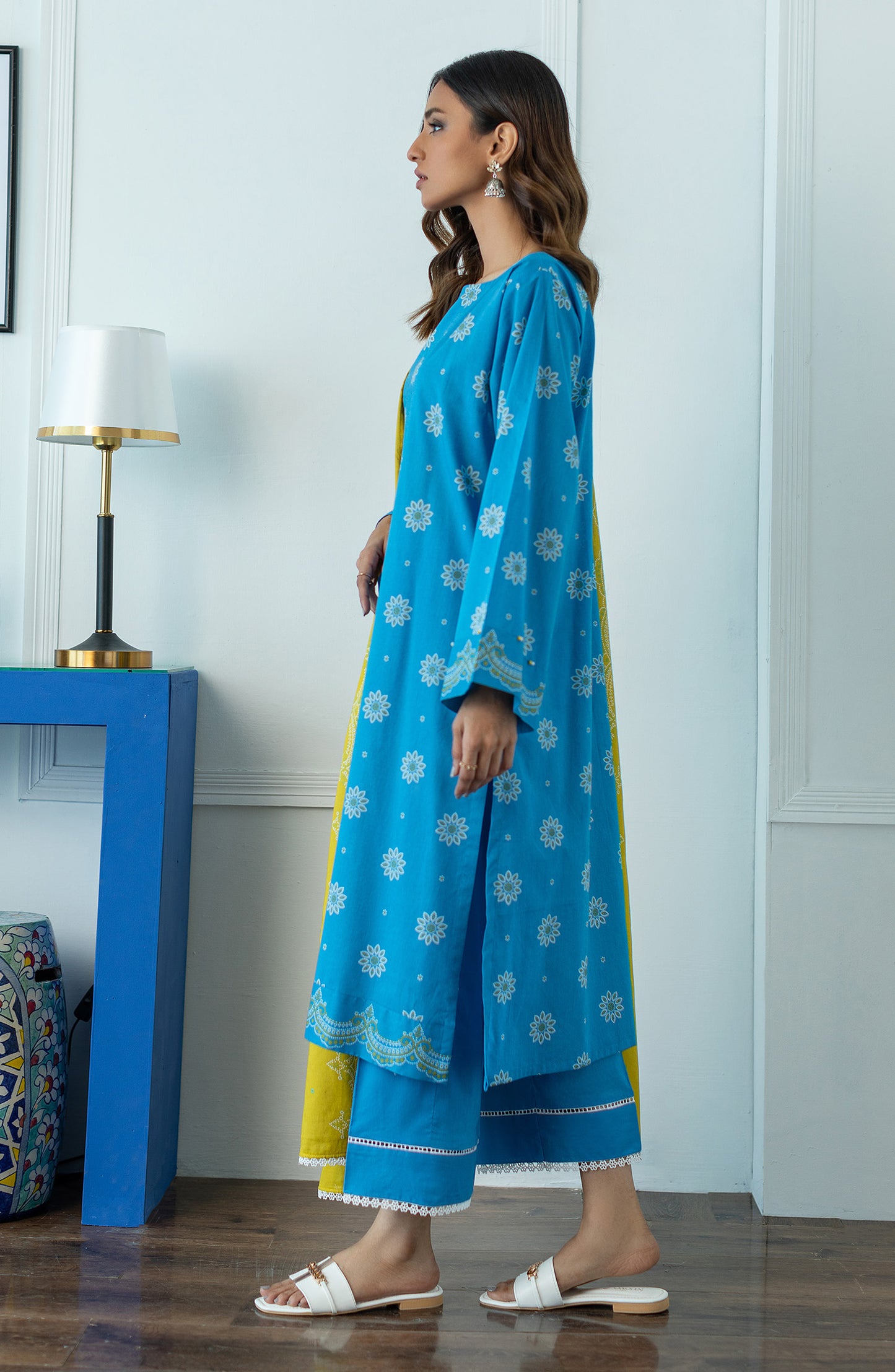 OTL-23-024/U BLUE LAWN  UNSTITCHED SHIRT DUPATTA PANTS
