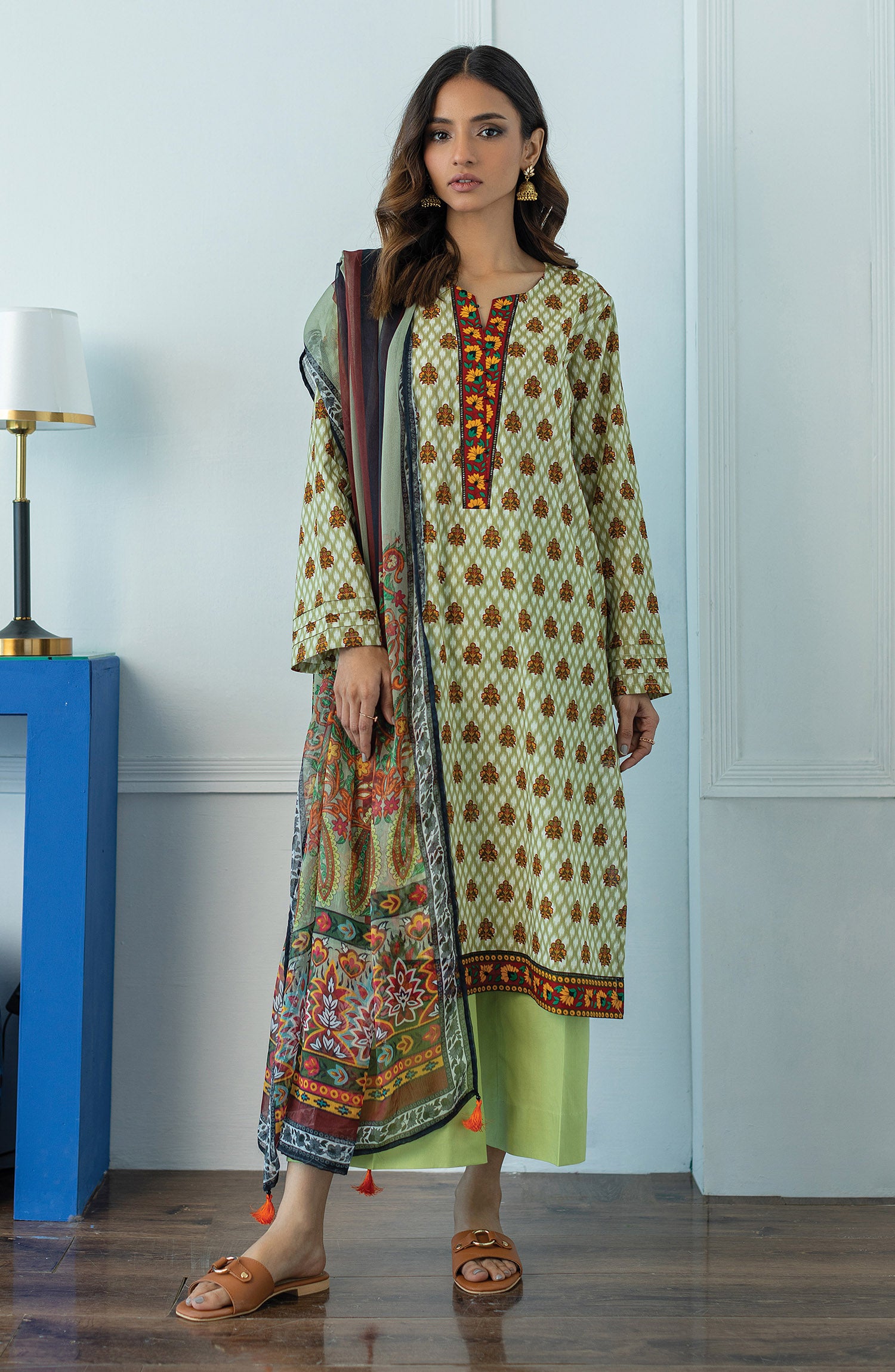 OTL-23-094/U OLIVE LAWN  UNSTITCHED SHIRT DUPATTA PANTS