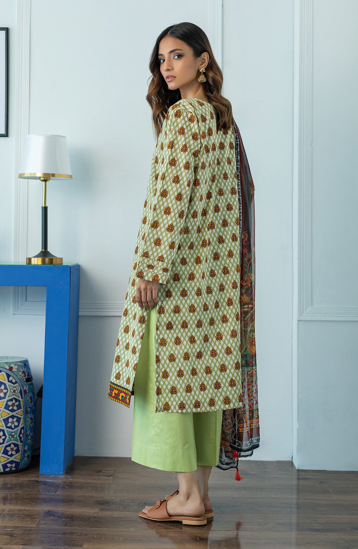 OTL-23-094/U OLIVE LAWN  UNSTITCHED SHIRT DUPATTA PANTS