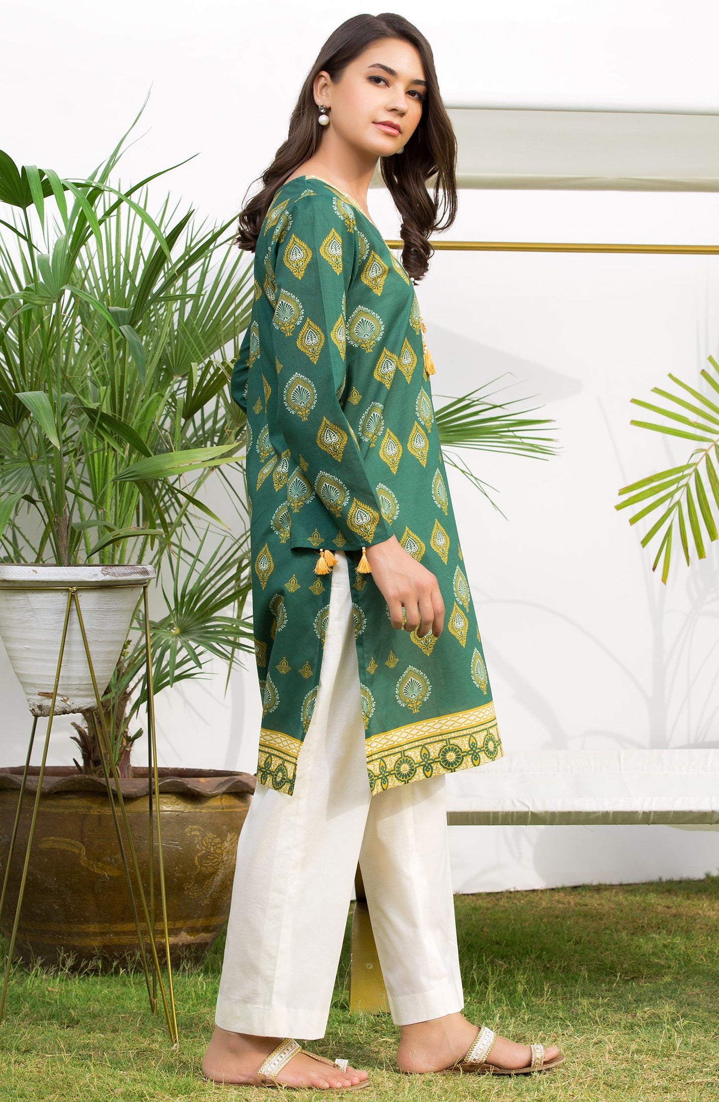 Unstitched 1 Piece Printed Lawn Shirt