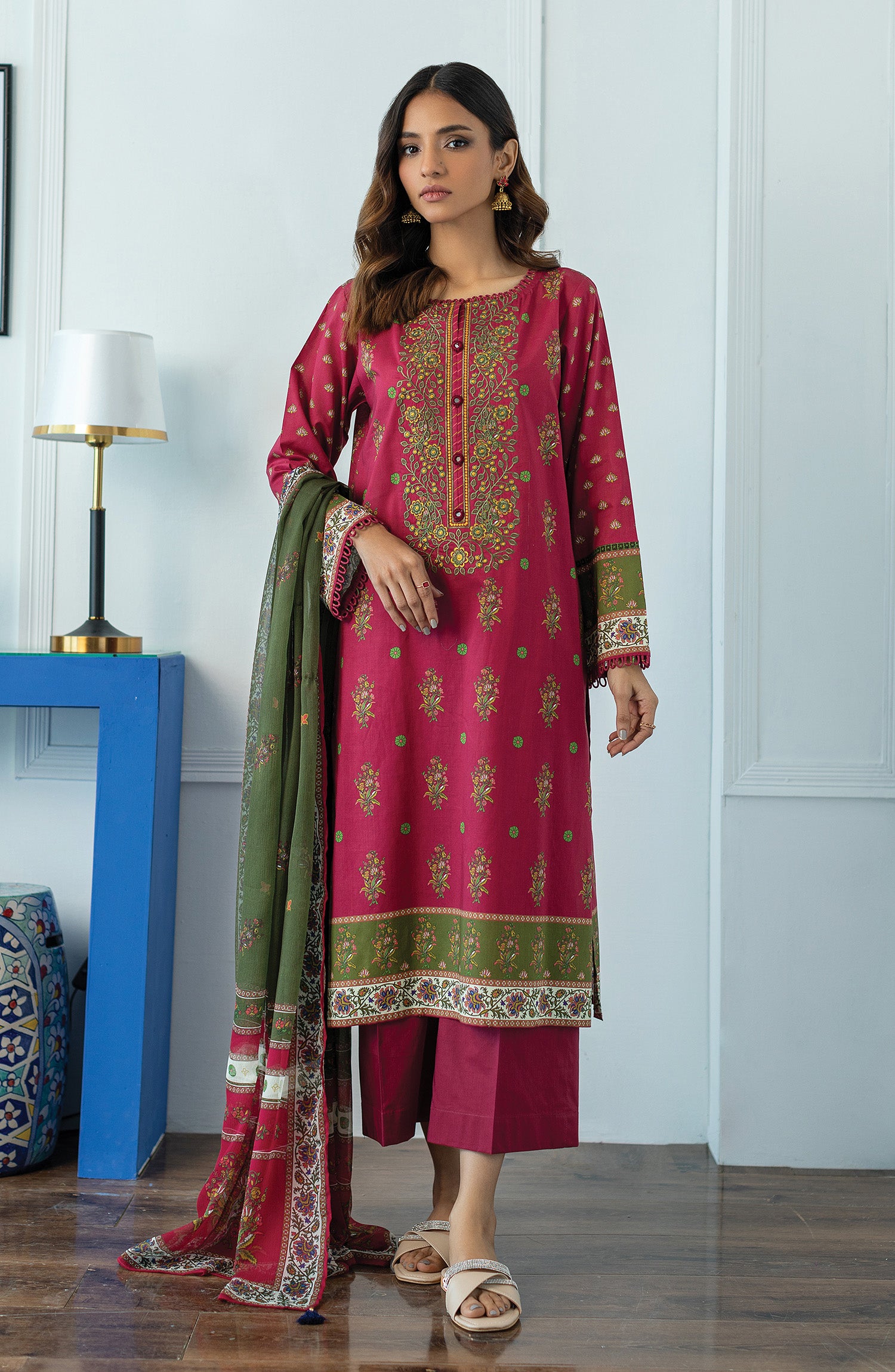 OTL-23-038/U MAROON LAWN  UNSTITCHED SHIRT DUPATTA PANTS