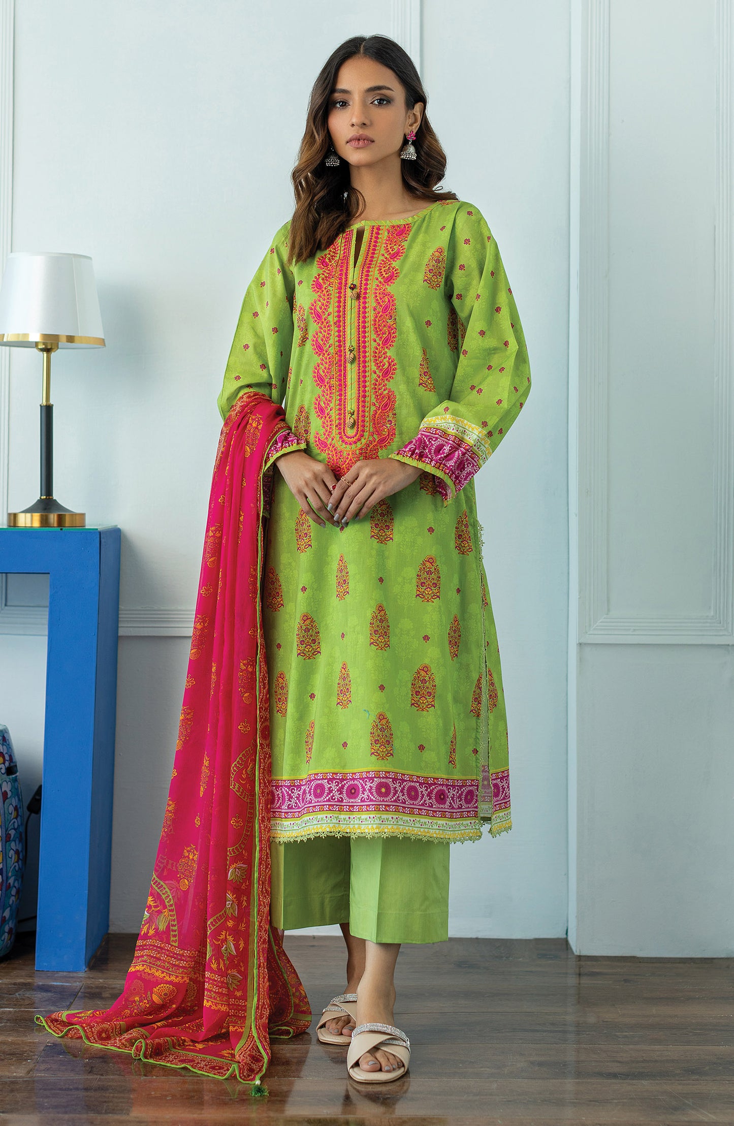OTL-23-034/U GREEN LAWN  UNSTITCHED SHIRT DUPATTA PANTS