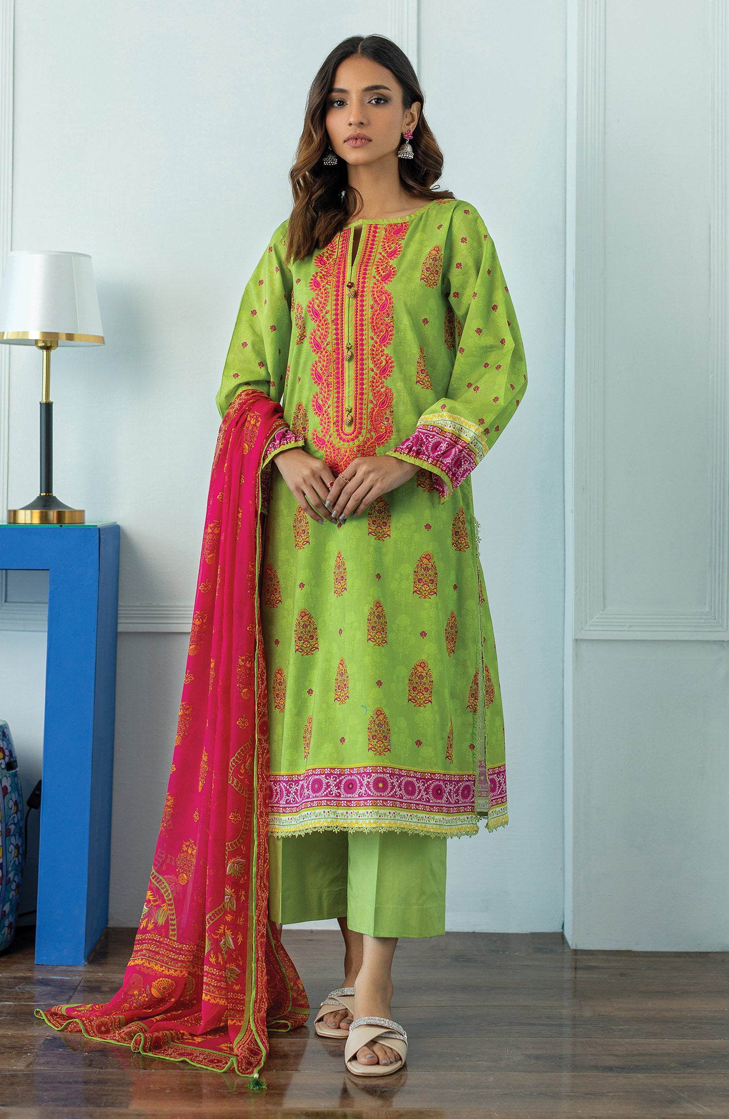 OTL-23-034/U GREEN LAWN  UNSTITCHED SHIRT DUPATTA PANTS