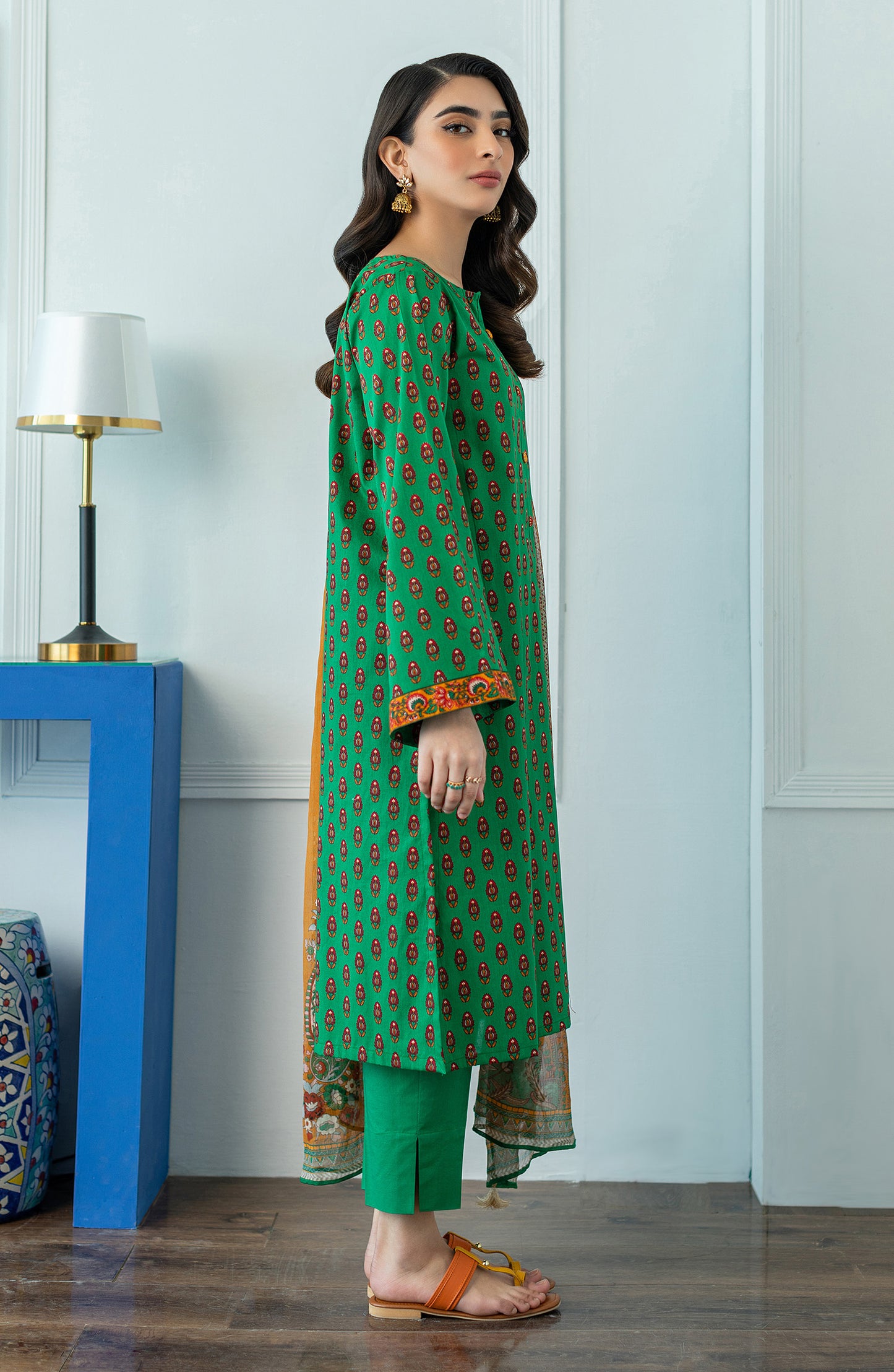 OTL-23-091/U GREEN LAWN  UNSTITCHED SHIRT DUPATTA PANTS