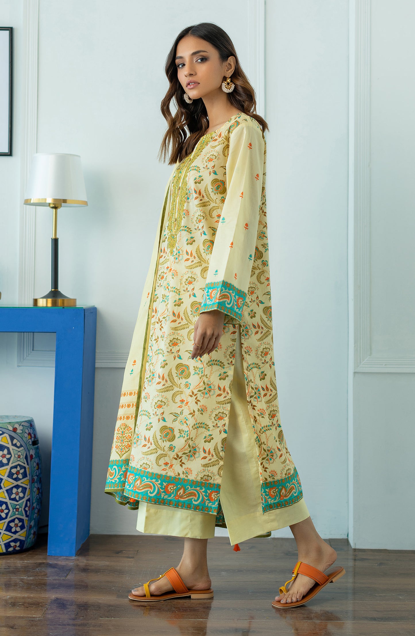 OTL-23-028/S CREAM LAWN  READY TO WEAR SHIRT DUPATTA PANTS