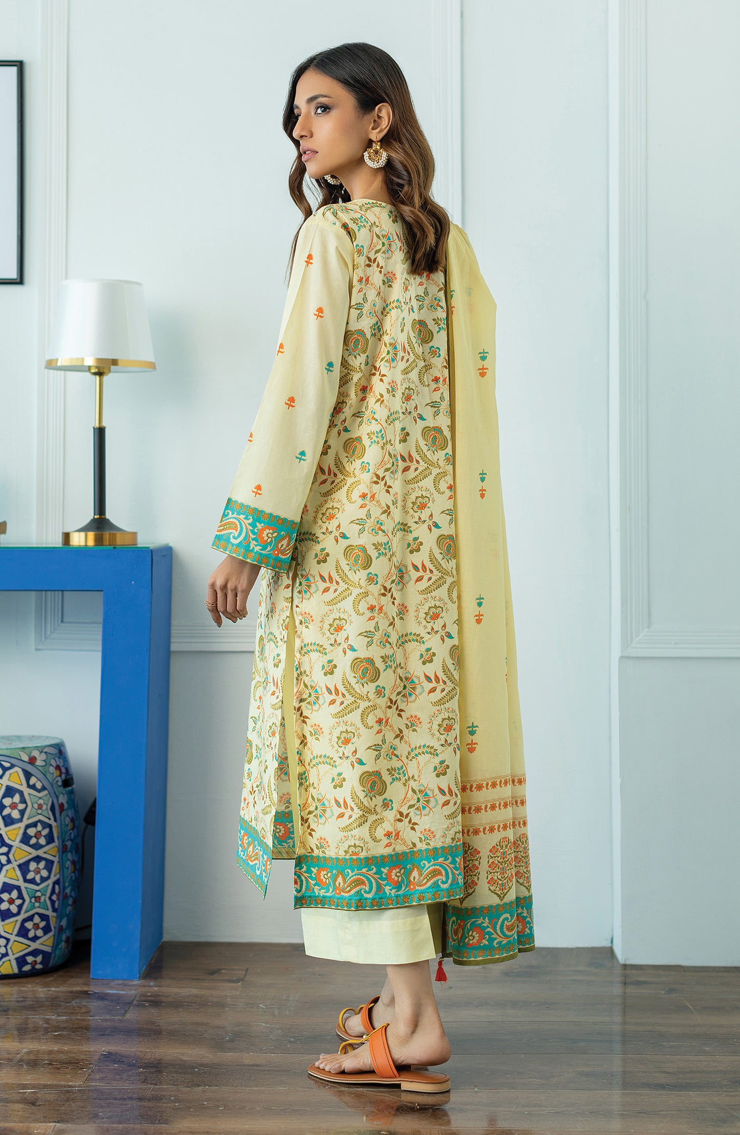 OTL-23-028/S CREAM LAWN  READY TO WEAR SHIRT DUPATTA PANTS