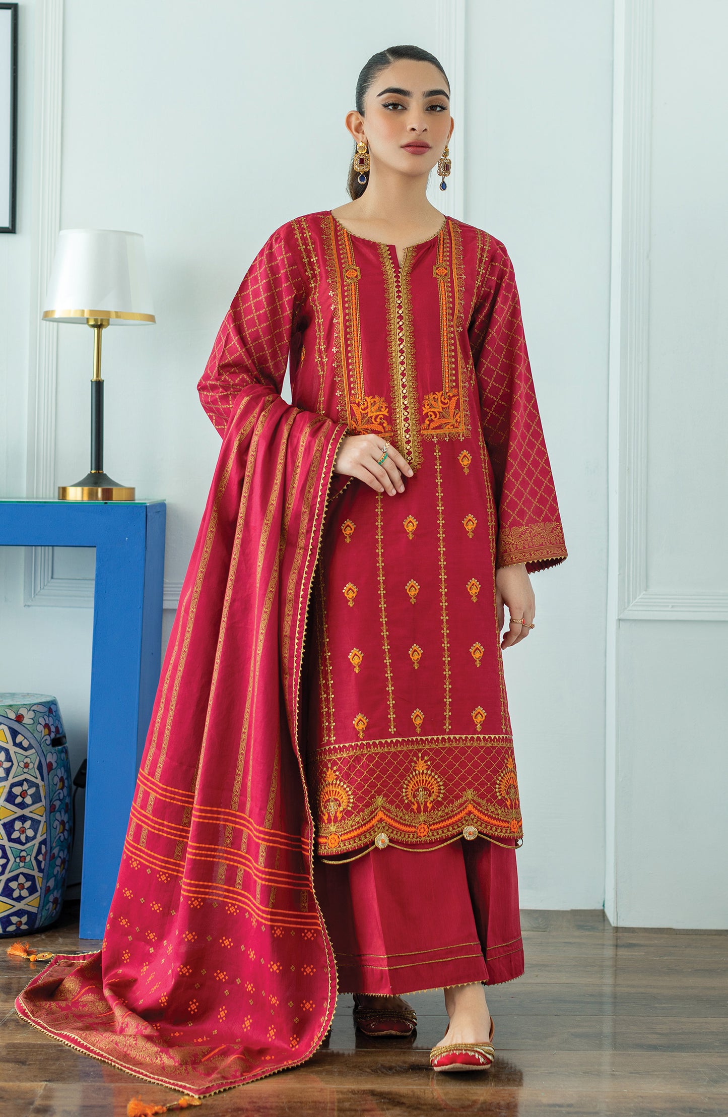 OTL-23-100/U RED LAWN  UNSTITCHED SHIRT DUPATTA PANTS