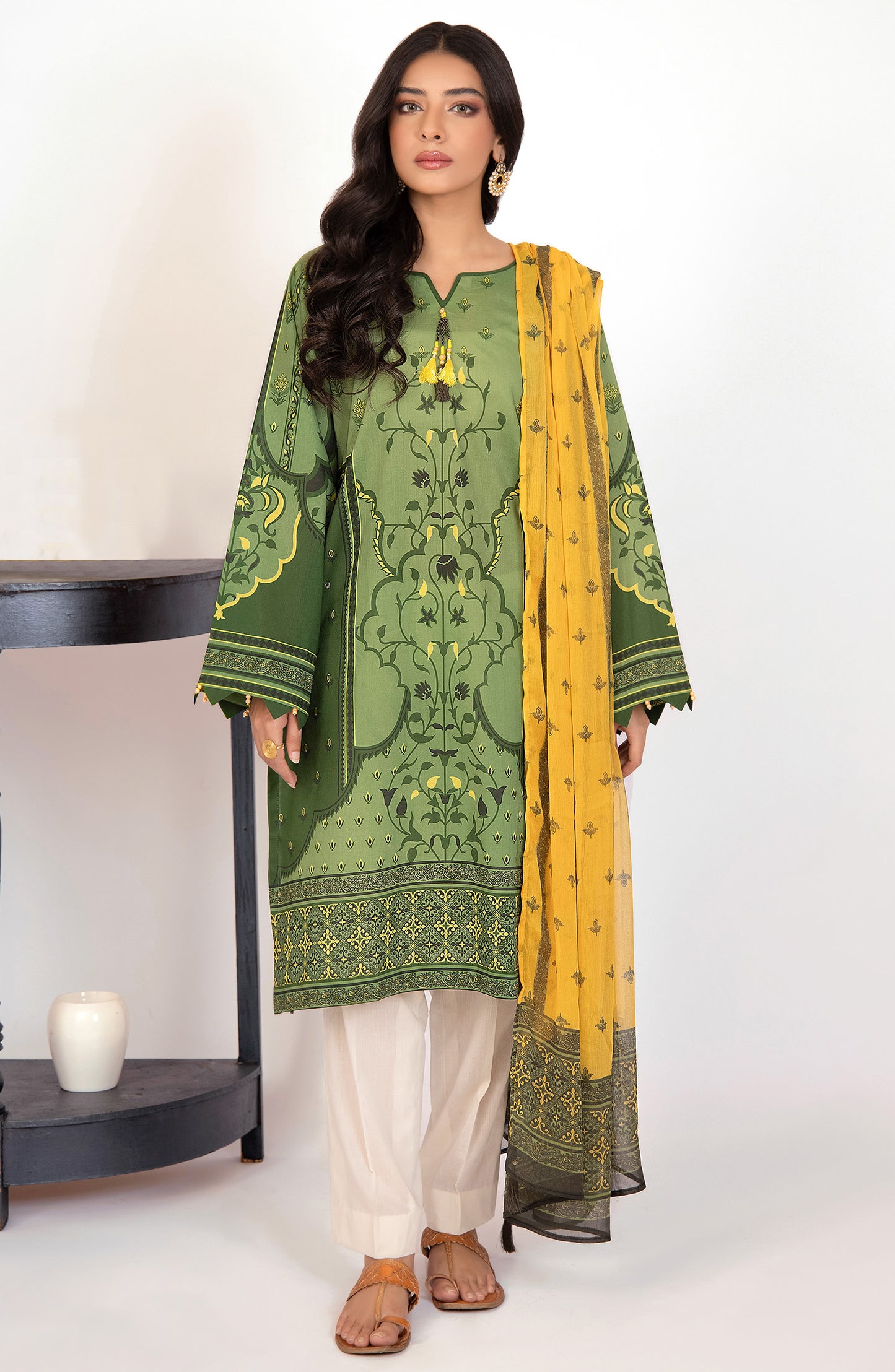 Unstitched 2 Piece Printed Lawn Shirt and Chiffon Dupatta