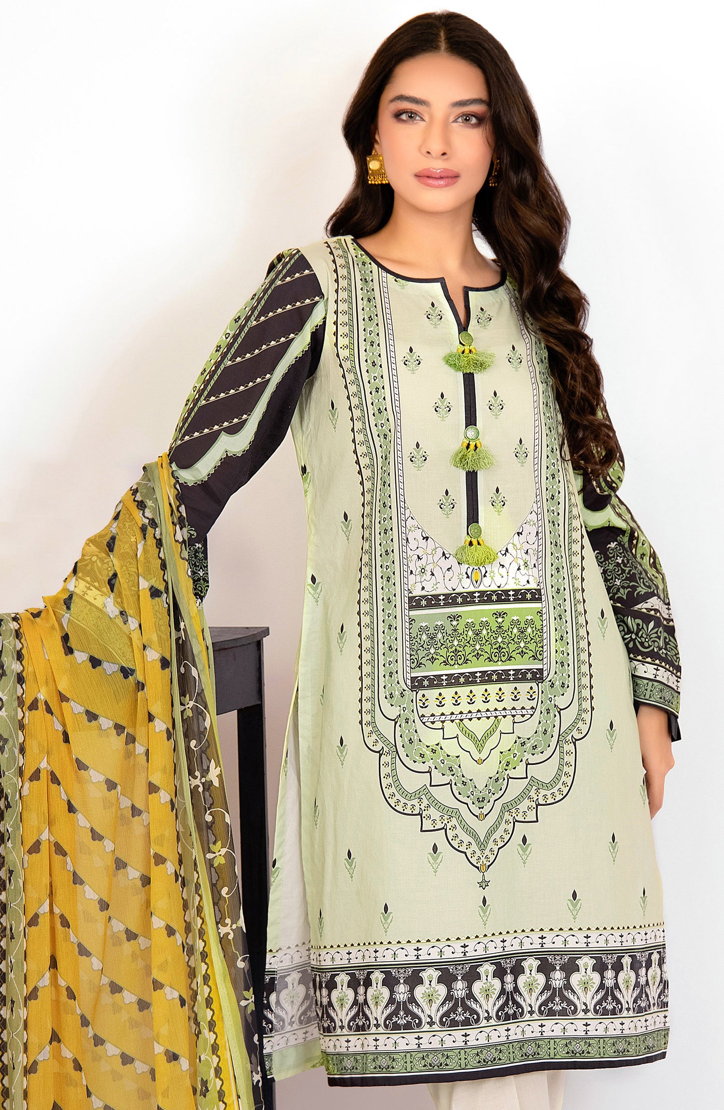 Unstitched 2 Piece Printed Lawn Shirt and Chiffon Dupatta