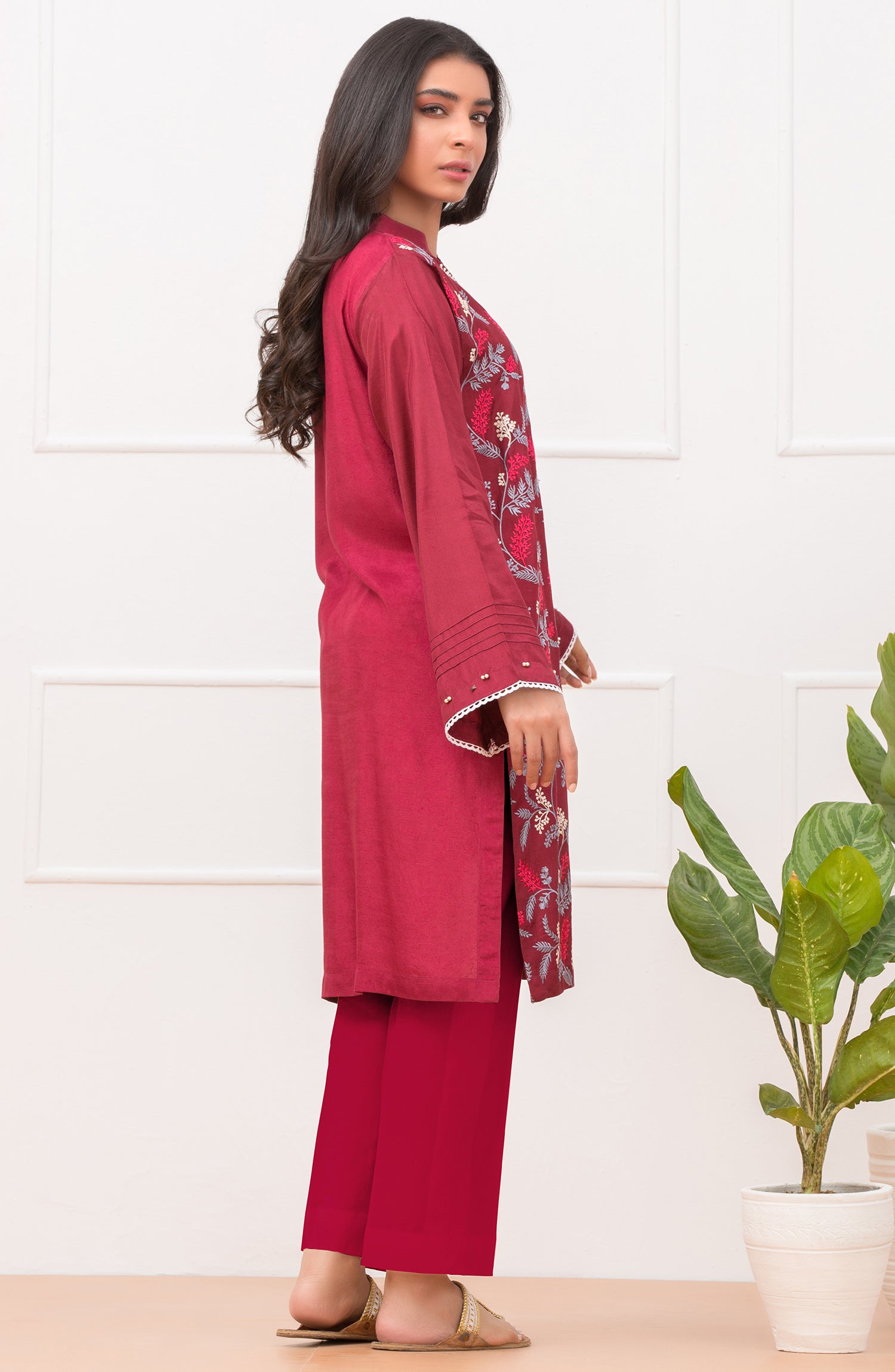 OTL-22-004/U RED LAWN  UNSTITCHED SHIRT DUPATTA PANTS