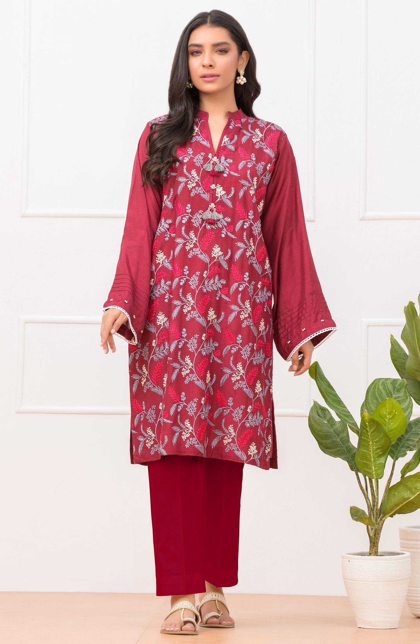 OTL-22-004/U RED LAWN  UNSTITCHED SHIRT DUPATTA PANTS