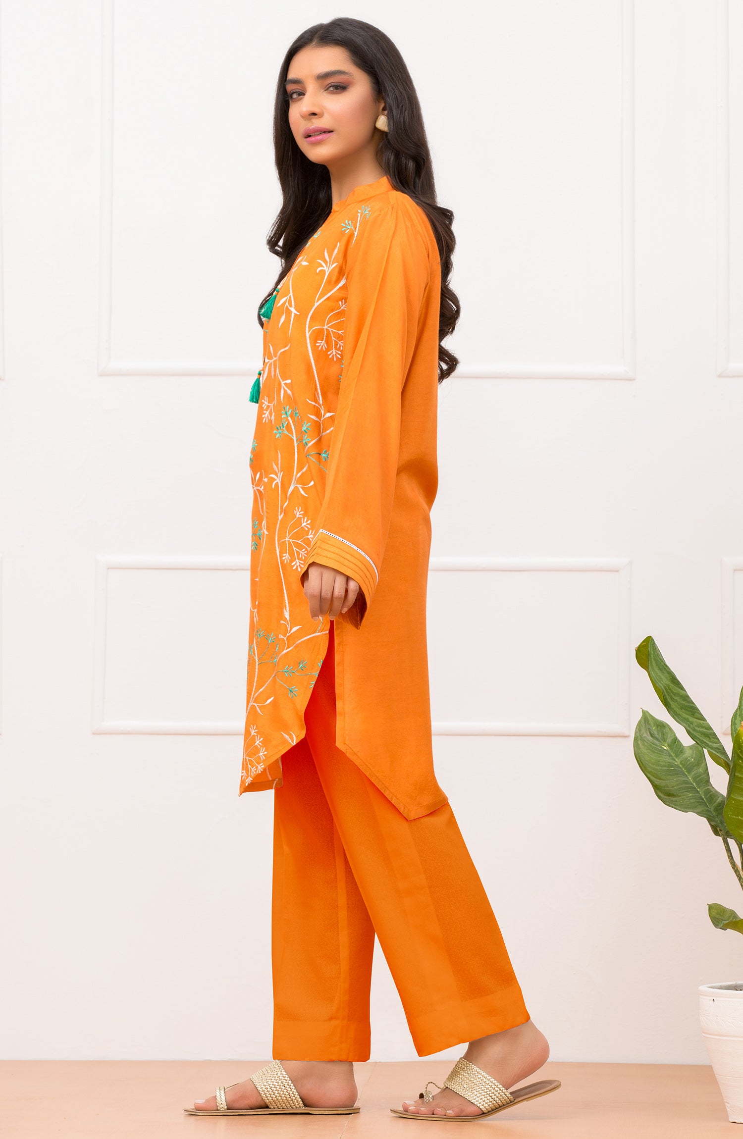 OTL-22-004/U RED LAWN  UNSTITCHED SHIRT DUPATTA PANTS