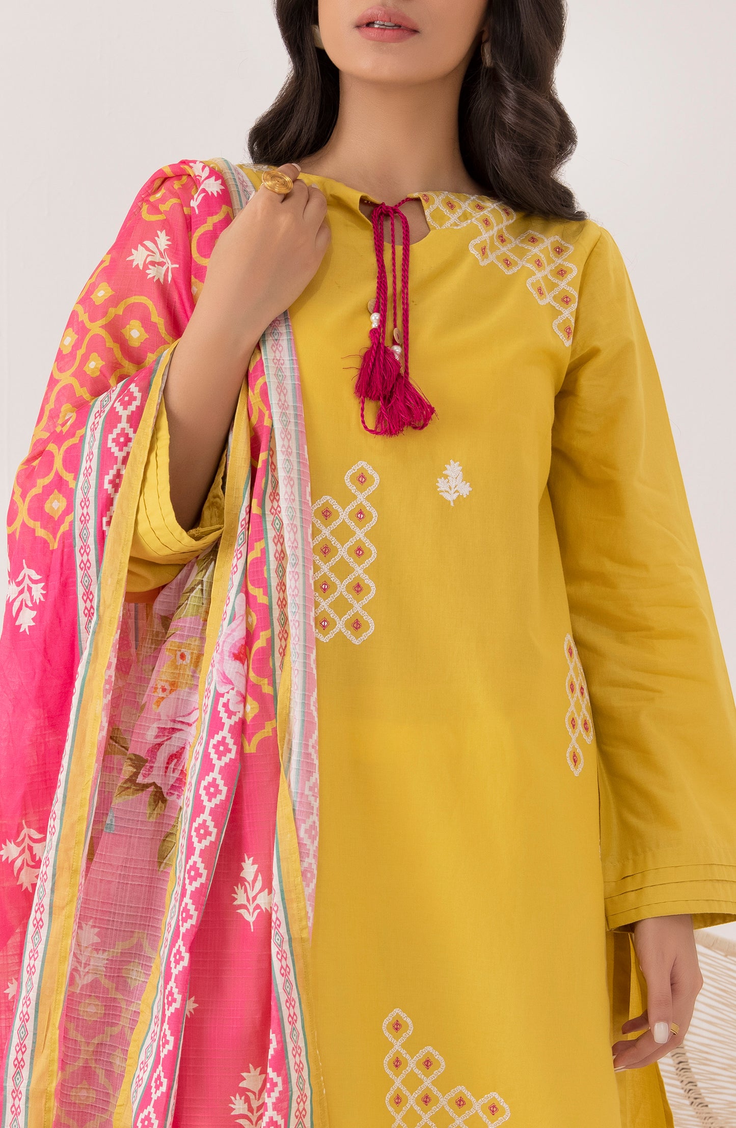 OTL-22-004/U RED LAWN  UNSTITCHED SHIRT DUPATTA PANTS