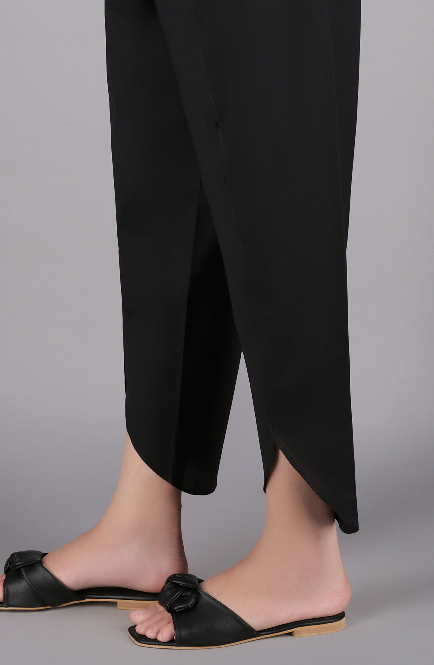 NRP-109/S BLACK CAMBRIC SCSHALWAR STITCHED BOTTOMS SHALWAR
