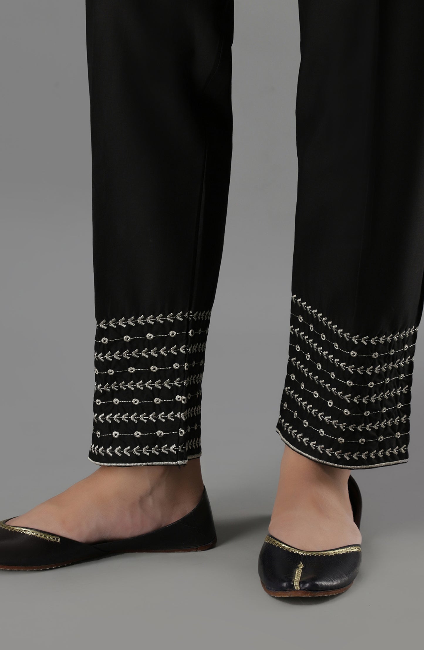 NRPE-49/S BLACK CAMBRIC SCPANTS STITCHED BOTTOMS PANTS