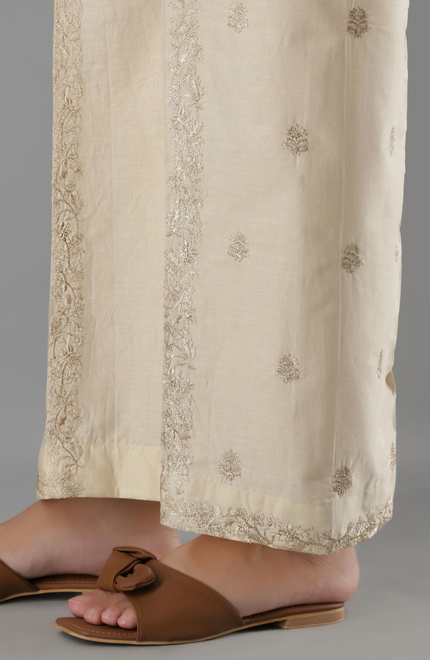 NRPE-64/S BEIGE CAMBRIC SCPANTS STITCHED BOTTOMS PANTS