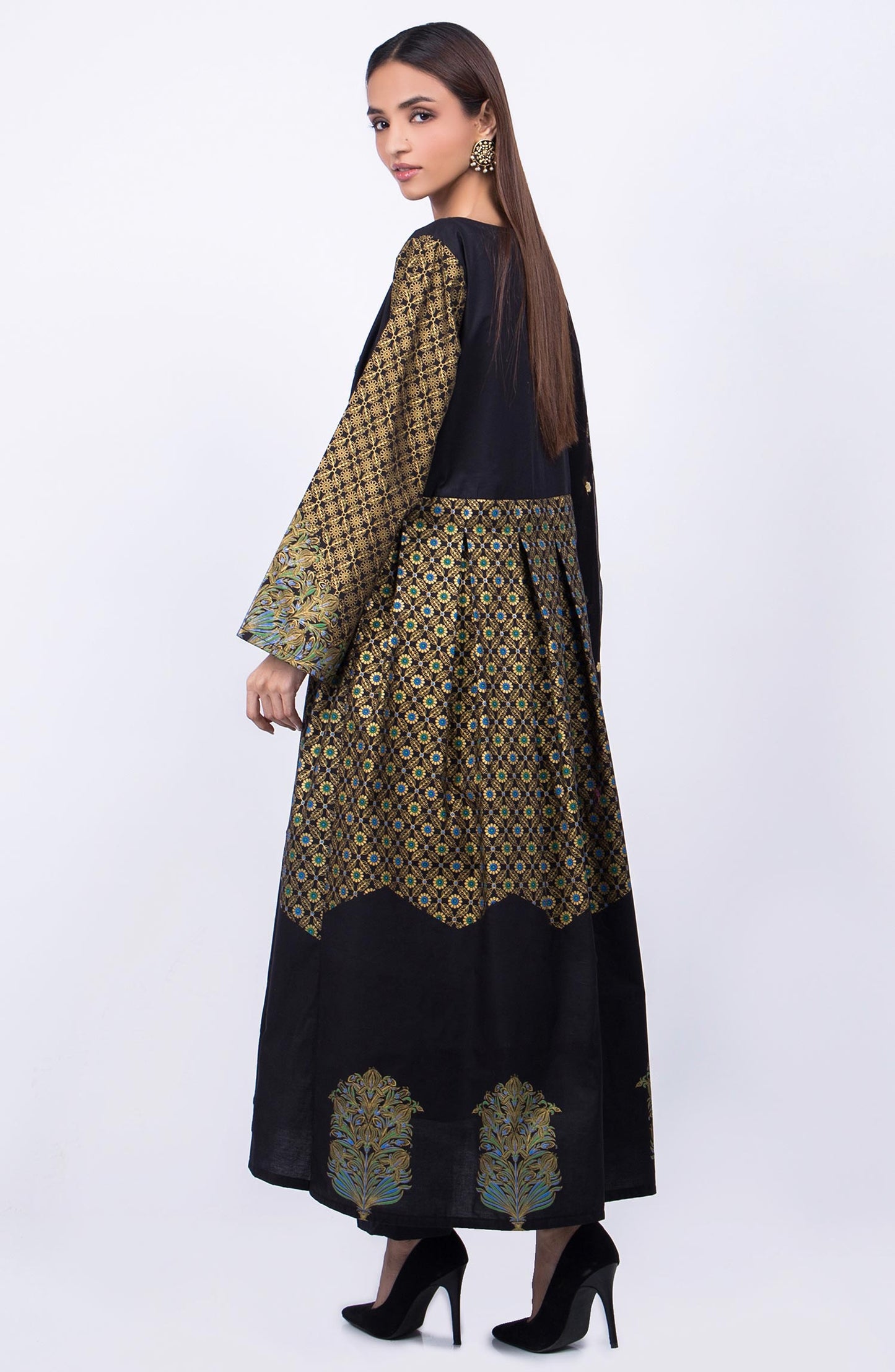 Unstitched 3 Piece Festive Embroidered Suit