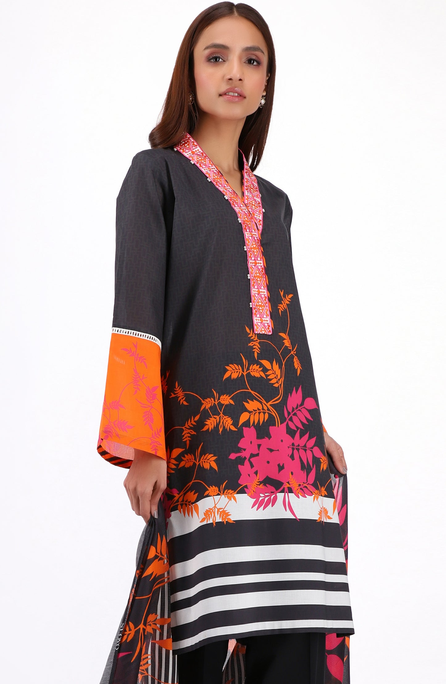 NRDS-22-056/U BLACK CAMBRIC  UNSTITCHED SHIRT DUPATTA