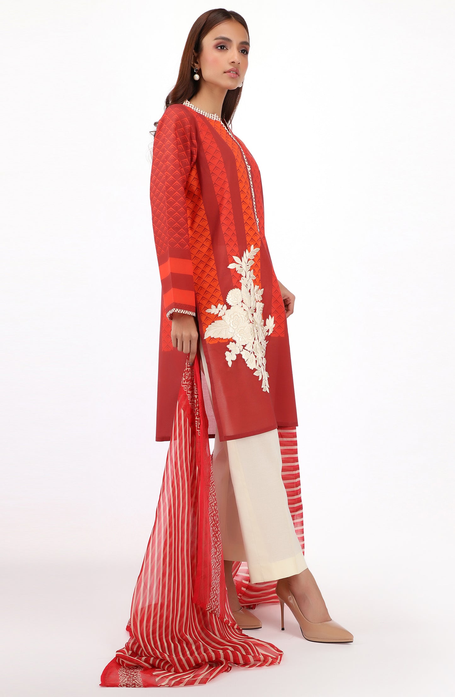 NRDS-22-055/U MAROON CAMBRIC  UNSTITCHED SHIRT DUPATTA