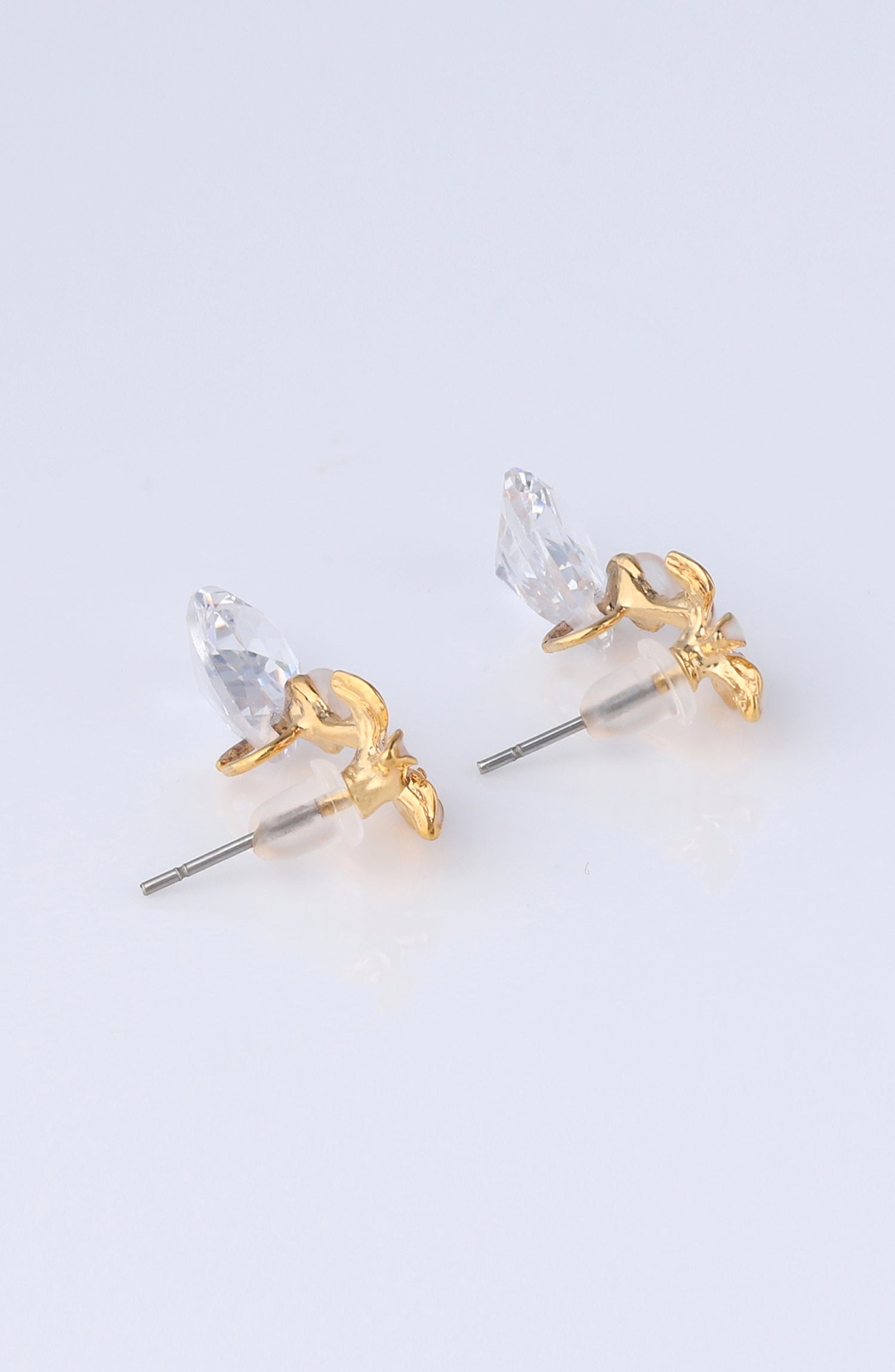 Stud Earrings (OTJ-1021 GOLD/WHITE)