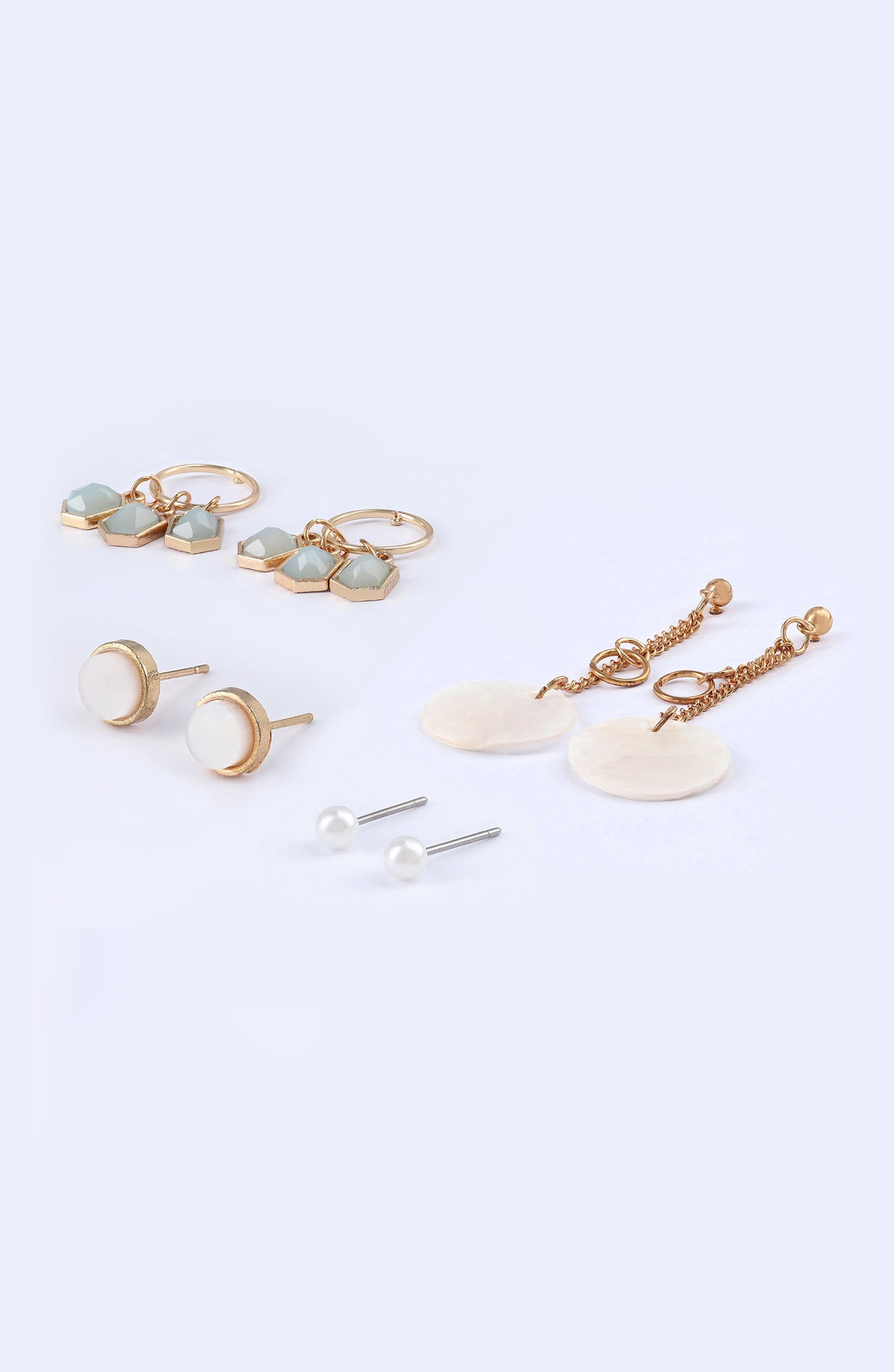 Set of 4 earrings