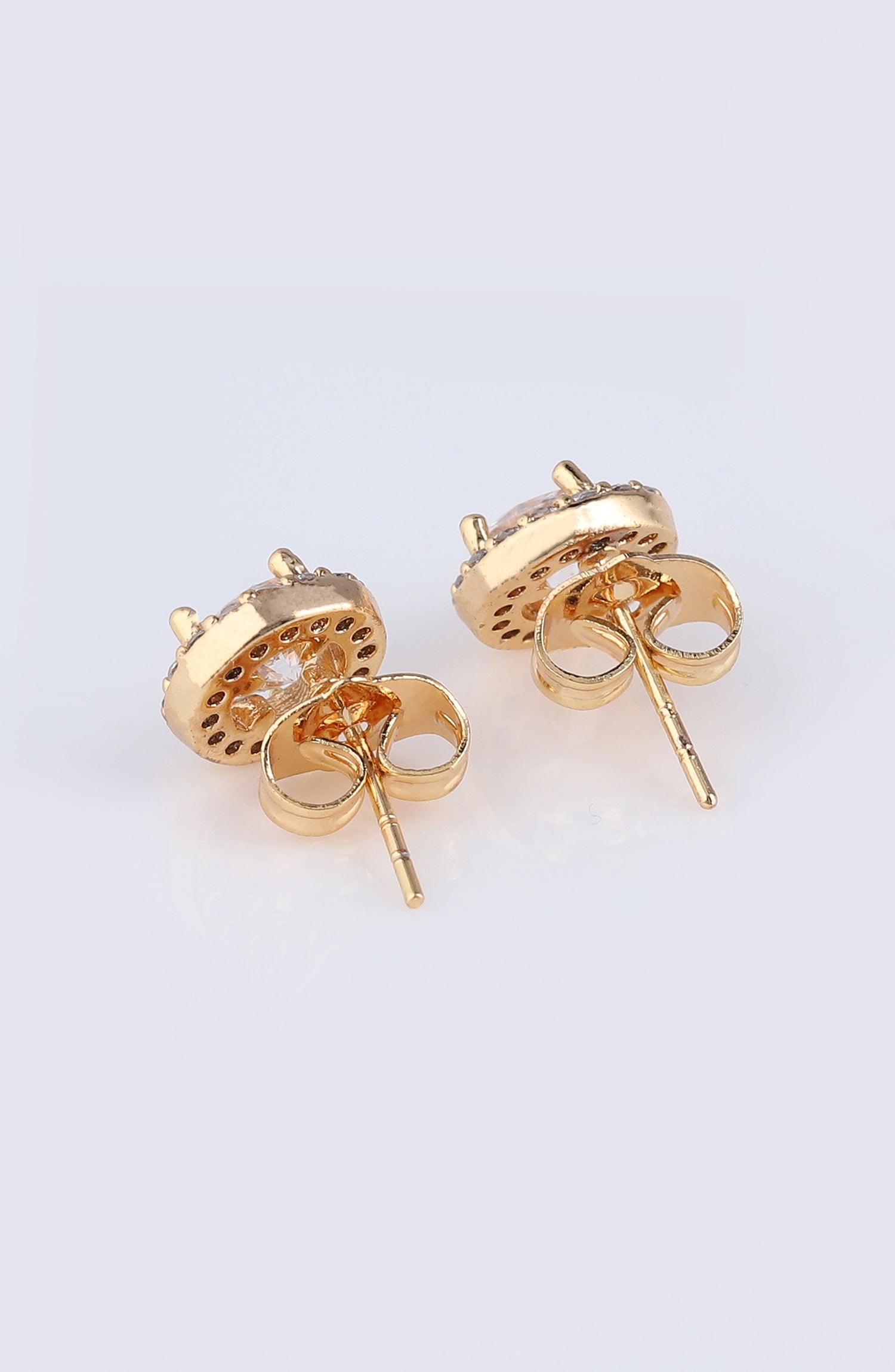 Stud Earrings (OTJ-992 GOLD)