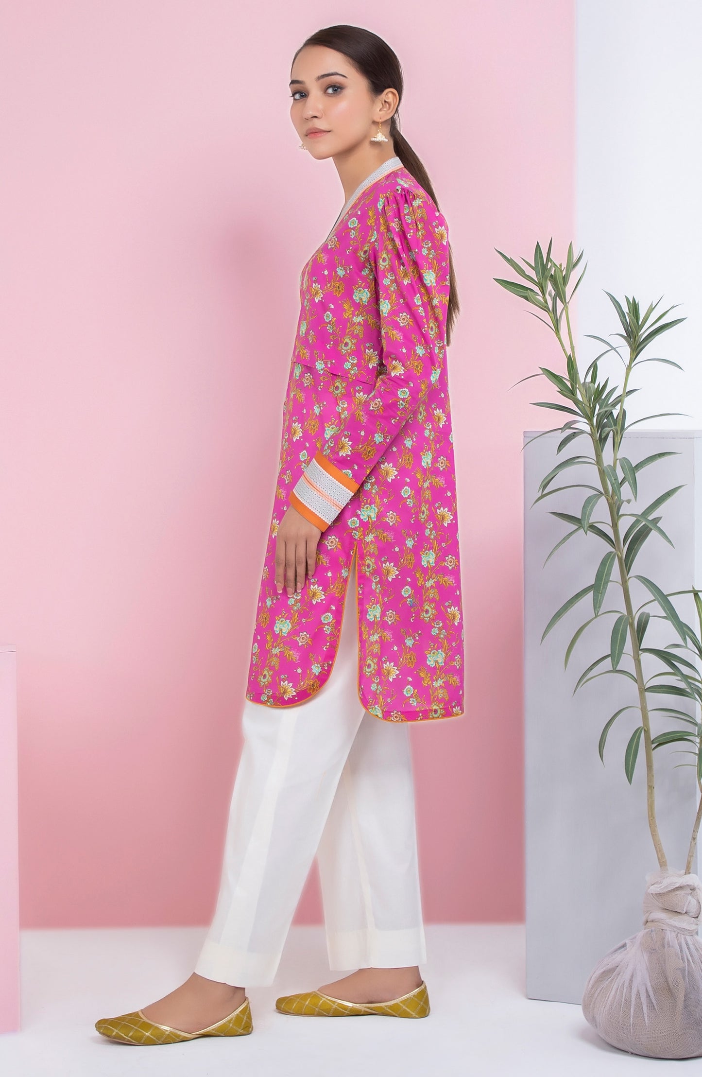 Unstitched 1 Piece Printed Lawn Shirt